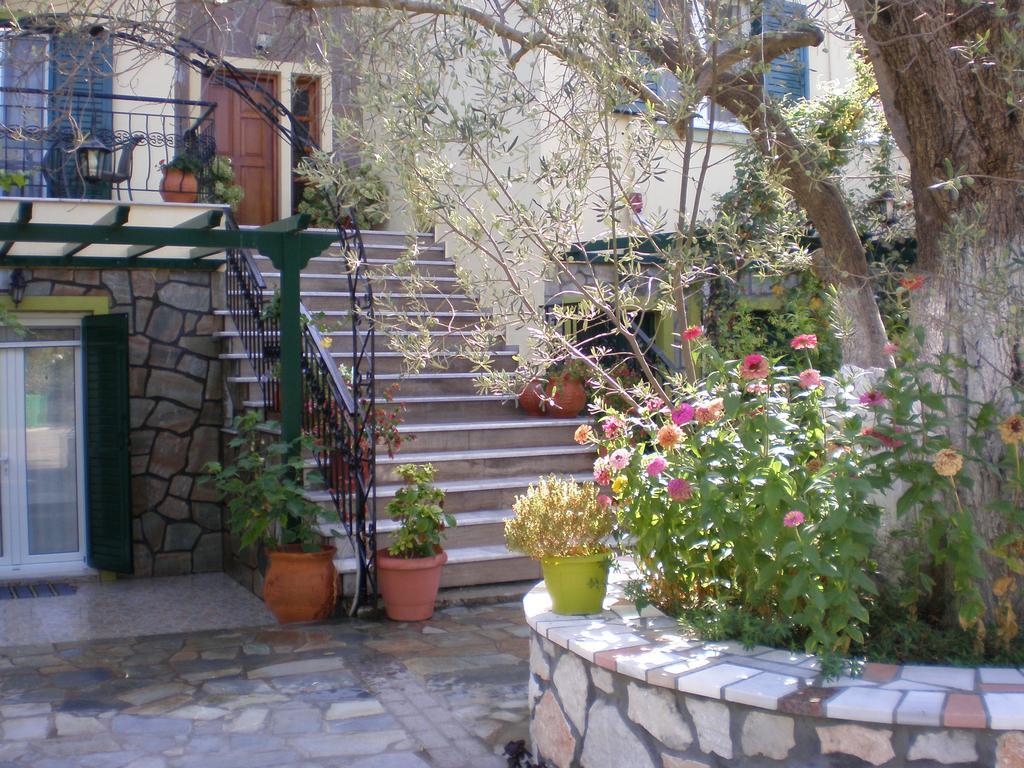 Vasiliki Studios Petra (Lesbos) Exterior foto