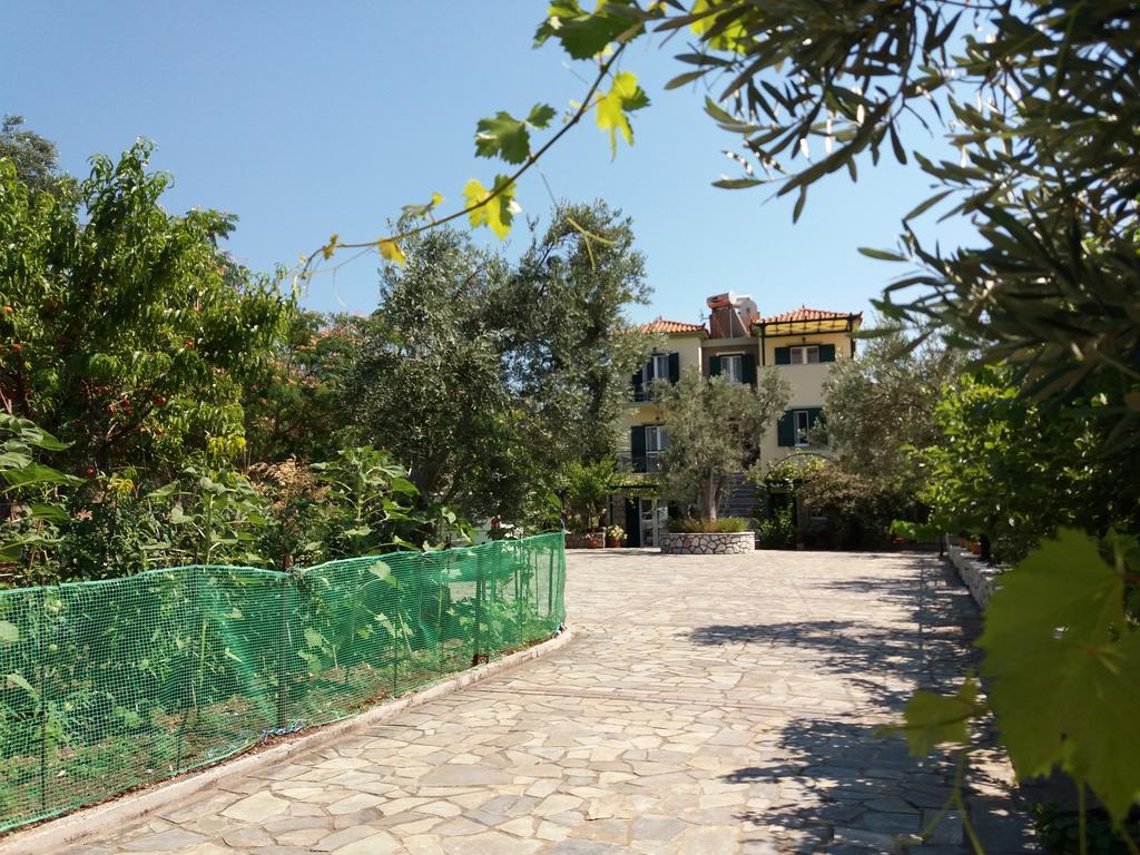 Vasiliki Studios Petra (Lesbos) Exterior foto